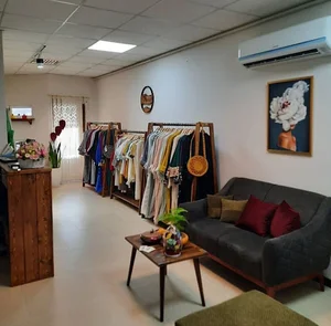 Avin fashion house