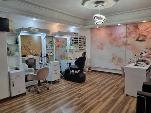 سالن زیبایی مرجان میرزایی
