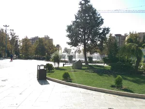بوستان سعادت آباد