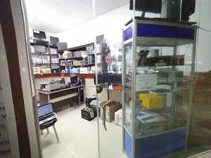 خدمات و فروش ماشین های اداری و کامپیوتر (شرکت زیراکس)