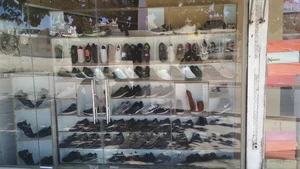 فروشگاه کفش آبیدرشاپ 2
