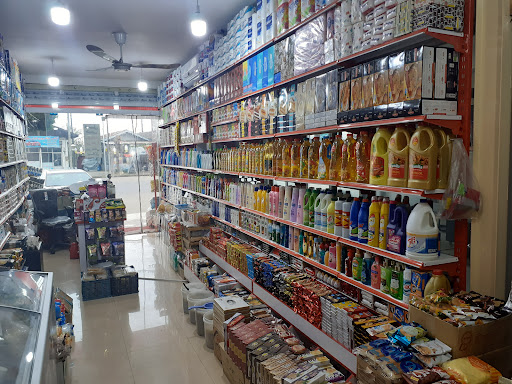 فروشگاه مواد غذایی هایپراستار