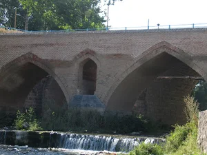 پل تاریخی نیر