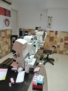 چشم پزشکی دکتر خزائی