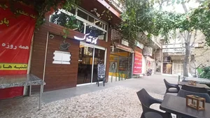 کافه آواک 4