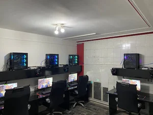 گیم سنتر ققنوس