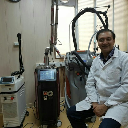 مرکز لیزر پارس