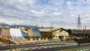 ورزشگاه پیروزی