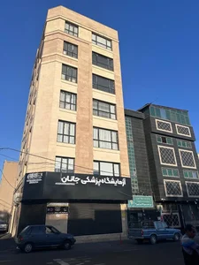 آزمایشگاه تخصصی جانان 5