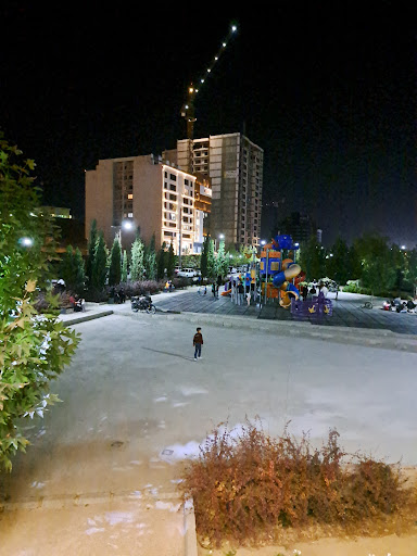 زمین بازی ورودی گلدشت حافظ