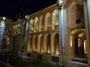 هتل سنتی خانه سه نیک 5