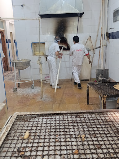 نانوایی سنگک