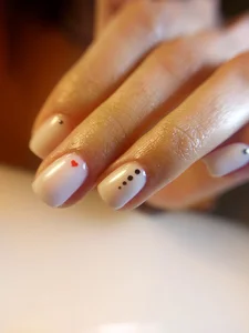 کاشت ناخن nailshud نِیل شید