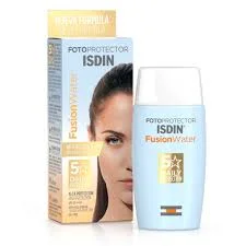 کرم ضد آفتاب ایزدین مدل Fusion Water با SPF50 بی رنگ و آبرسان مناسب انواع  پوست 50 میلی لیتر | فروشگاه اینترنتی ارس مارکت