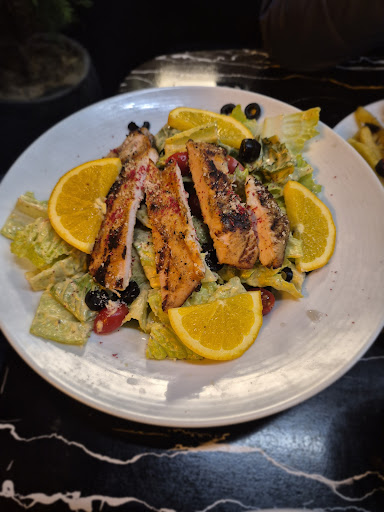 Violet cafe restaurant
