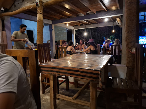Kenoli Restaurant