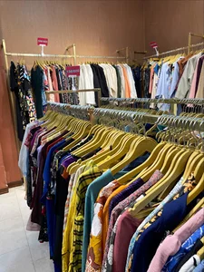 فروشگاه زنانه پوشاک تی تو