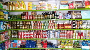 خوار و بار فروشی سعید