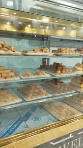 شیرینی فروشی کریمی