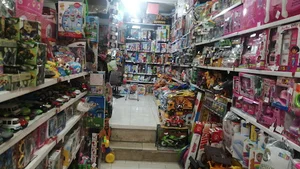 سیسمونی و اسباب بازی همراز