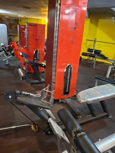 باشگاه بدنسازی معینی 2