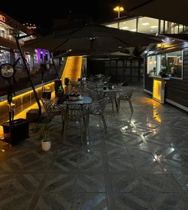 کافه روباز راژور
