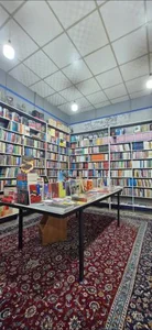 کافه کتاب لورکا 5