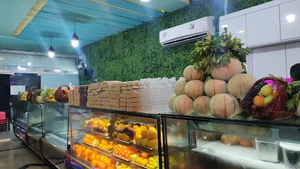 آبمیوه و بستنی مروارید یخی