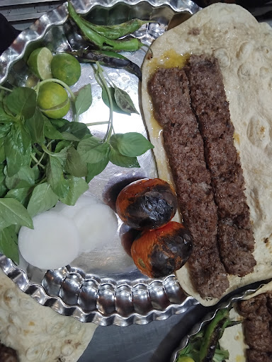 کباب ساطوری سنتی بناب آذربایجان