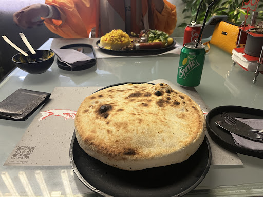 کافه و رستوران پلتفرم