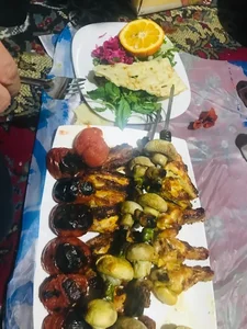 رستوران سنتی امیرنشین 5