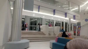پردیس سینمایی پروین اعتصامی