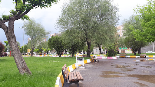 پارک شیخ نوایی