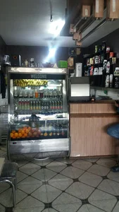 کافی شاپ ماندگار