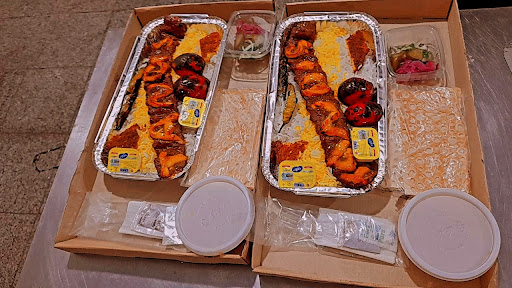 رستوران تندیس
