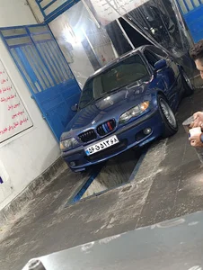 خدمات خودرو سالاری