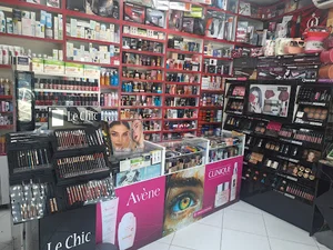آرایشی ژاکارو