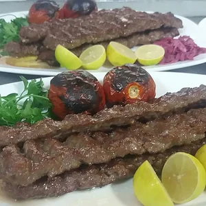 رستوران لطف‌کار