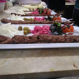 کافه رستوران شاهانه