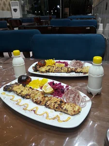 کافه رستوران کاس اقا