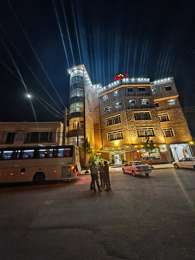 هتل ایران زمین