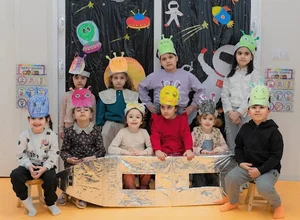 آموزشگاه زبان کودک آی‌کن