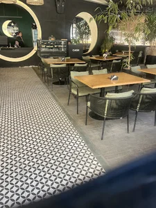 Cafe moon