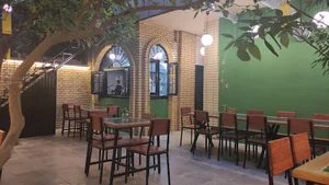 کافه ب‌روی