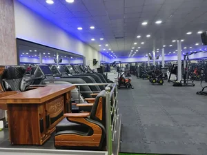 باشگاه ورزشی پارس هیرو