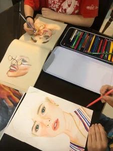 گالری نقاشی خورسید