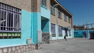 دبستان پاسداران
