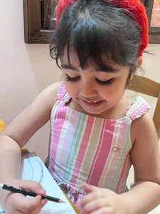 آموزش زبان انگلیسی و هنر (نقاشی/خط)ماشا 3