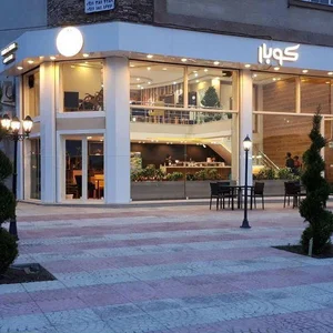 کافی شاپ در کوی زرافشان - لیست بهترین کافه های کوی زرافشان | بهترینو