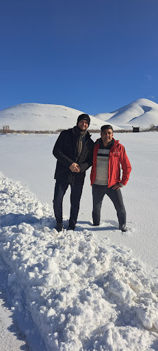 باغ ثریا گلزاری